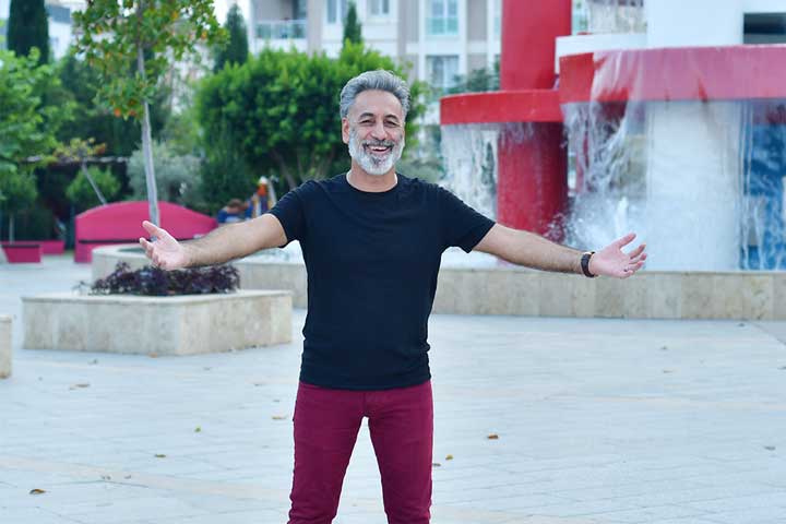 خنده بر هر دردی درمان است- شوخ طبعی- سلامتی- خندیدن